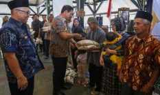 Nana Sudjana Resmikan Delapan Proyek di Purworejo