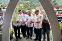 Dinas Pertanian dan Perkebunan (Distabun) Jawa Tengah meluncurkan Unit Pengolahan Hasil (UPH) dan korporasi tembakau pertama di Kabupaten Wonosobo, di Desa Tieng, Kejajar, Rabu (4/12/2024).