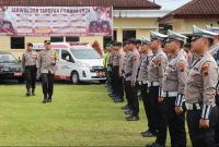 Kapolres Wonosobo, AKBP Donny Lumbantoruan memimpin apel kesiap siagaan bencana.
