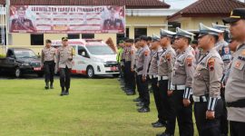 Kapolres Wonosobo, AKBP Donny Lumbantoruan memimpin apel kesiap siagaan bencana.