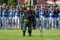 Akademi Militer (Akmil) memperingati Hari Bela Negara ke-76 dengan melaksanakan upacara di Lapangan Pancasila, Kamis (19/12/24).