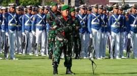 Akademi Militer (Akmil) memperingati Hari Bela Negara ke-76 dengan melaksanakan upacara di Lapangan Pancasila, Kamis (19/12/24).