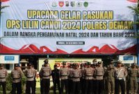 Ratusan personil ikuti apel gelar pasukan Operasi Lilin Candi 2024 di Lapangan Wicaksana Laghawa, Polres Demak, Jum'at (20/12/2024).