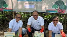 Pasar Modal Salurkan Bantuan untuk Lingkungan dan Dukung Program Pemerintah pada Sektor Pendidikan di Semarang, Jumat (20/12/24).