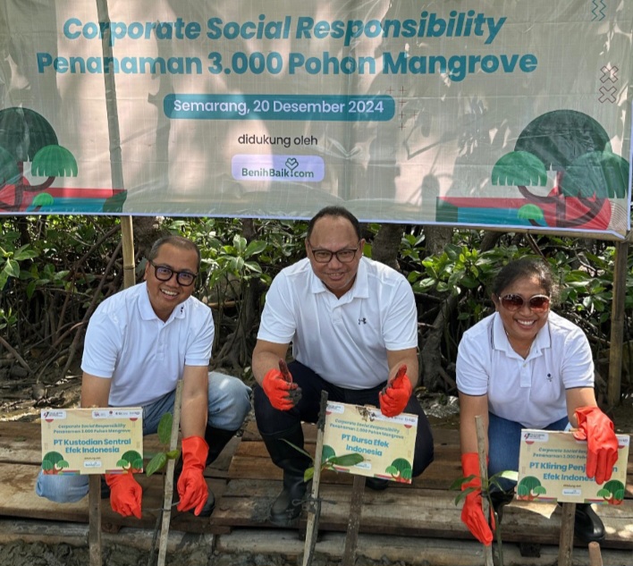 Pasar Modal Salurkan Bantuan untuk Lingkungan dan Dukung Program Pemerintah pada Sektor Pendidikan di Semarang, Jumat (20/12/24).