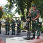 Danmentar Akmil, Brigjen TNI Kristomei Sianturi pimpin pemberangkatan cuti Taruna di Lapangan Markas Komando Resimen Taruna (Mako Mentar) Akademi Militer, Sabtu (21/12/24).
