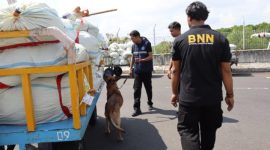 BNNP Jateng Gelar Operasi Interdiksi Terpadu di Bandara Ahmad Yani Semarang, Senin (24/12).