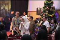 Bupati Demak, Eisti'anah bersama Kapolres Demak, AKBP Ari Cahya Nugraha, dan Dandim 0716/Demak, Letkol Kav Maryoto melakukan monitoring dan patroli sejumlah Gereja di Kabupaten Demak, Selasa (24/12/2024) malam.
