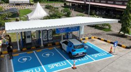 Stasiun Pengisian Kendaraan Listrik Umum (SPKLU).