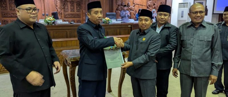DPRD Rembang Setujui Raperda APBD 2025.