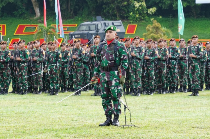 Akmil Gelar Upacara Awal Tahun 2025
di Lapangan Sapta Marga, Akademi Militer, Senin (6/1/2025).