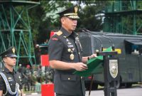 Pangdam IV/Diponegoro, Mayor Jenderal TNI Deddy Suryadi memimpin upacara penutupan Prodi Dikmaba TNI AD TA 2024, Kamis (9/1/2025).