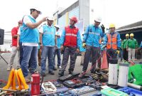 General Manager PLN UID Jateng & DIY, Sugeng Widodo usai Apel Bulan K3 langsung melakukan inspeksi kesiapan timnya.