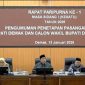 Rapat Paripurna DPRD Demak, umumkan penetapan pasangan Calon Bupati Demak dan Calon Wakil Bupati Demak terpilih, di Ruang Rapat DPRD,
Senin (13/1/2025).