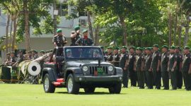Akmil Gelar Apel Serah Terima Personel Organik dan Taruna di Lapangan Pancasila Akmil,  Jumat (17/1/2025).
