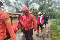 Banjir Bandang dan Longsor di Pekalongan Tewaskan 17 Orang.