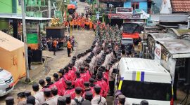 Tim SAR Gabungan siap melanjutkan pencarian korban longsor Petungkriyono, Kamis (23/1/2025).
