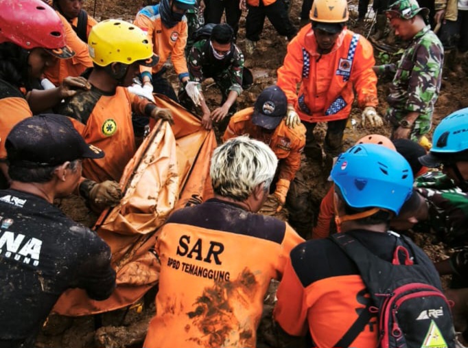 Tim SAR Gabungn kembali temukan seorang korban tanah longsor Petungpriyono, Kamis (23/1/2025).
