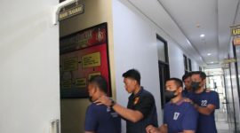 Tiga orang pelaku kasus perjudian di Dusun Cogeh, Desa Tlogorejo, Kecamatan Karangawen, Kabupaten Demak diringkus Sat Reskrim Polres Demak, Rabu (29/1/2025).
