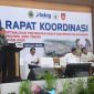Pangdam IV/Diponegoro, Mayjen TNI Deddy Suryadi saat memberikan sambuta dalam rapat koordinasi optimalisasi penyerapan gabah dan beras dalam negeri Prov Jateng Tahun 2025 guna mewujudkan Asta Cita Presiden RI, di Kantor Bulog Kanwil Semarang, Rabu (5/2/2025).