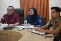 Kepala Kanwil Kemenkum Jateng, Heni Susila Wardoyo (kiri).