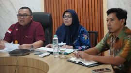 Kepala Kanwil Kemenkum Jateng, Heni Susila Wardoyo (kiri).