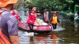 PMI Serahkan Bantuan Sembako di Pondok Rehabilitasi Jiwa.