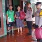 Polsek Karangtengah Salurkan Bantuan Untuk Korban Banjir.