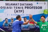 Pj Gubernur Jateng Resmikan Sekertariat Asosiasi Tenis Profesor, Jumat (7/2/2025).
