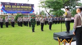 Kapolres Kudus, AKBP Ronni Bonic pimpin Apel Operasi Keselamatan Candi 2025, di Lapangan Apel Polres Kudus, Senin (10/2/2025).