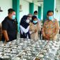 Pj. Bupati Kudus, Herda Helmijaya
bersama unsur Forkopimda Kudus meninjau pengolahan serta pendistribusian MBG di Ponpes Nashrul Ummah, kompleks SMK Assa'idiyah 2 Mejobo Kudus, Rabu (12/2/2025).
