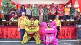 Gubernur Akmil hadiri Kirab Budaya dan Perayaan Cap Go Meh di Alun-Alun Kota Magelang, Sabtu (15/2/2025).