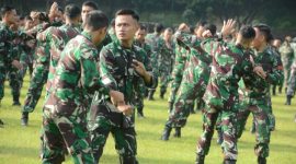 Para prajurit Kodam IV/Diponegoro sedang mengikuti latihan Wasev BDT.