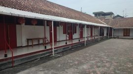Sekolah Tionghoa di Kelenteng Hok An Kiong Muntilan.