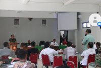 Komandan Kodim 0718/Pati, Letkol Inf Jon Young Saragi, saat rapat bersama istansi dan pihak terkait guna optimalisasi serapan gabah (Sergab) dan beras di Makodim Pati, Jumat (28/2/2025).
