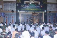 Kodam IV/Diponegoro bersama Badan Amalan Islam (BAI) Provinsi Jawa Tengah menggelar Tarawih Keliling (Tarling) di Masjid Al Firdaus, Komplek Makodam IV/Diponegoro, pada Rabu (19/3/2025).