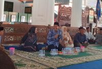 Bupati Rembang H. Harno membuka ruang silaturahmi atau halal bihalal di rumah dinas dan pendapa Kabupaten Rembang, Kamis (3/4/2025).
