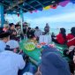 Suasana sakral dan meriah mewarnai pelaksanaan tradisi Syawalan di wilayah pesisir Kecamatan Bonang, Kabupaten Demak, Senin (7/4/2025).