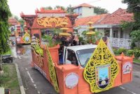 Kirab Pataka dalam rangka memperingati Hari Kartini ke-146, Minggu (20/4/2025) sore.