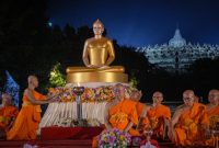 Perayaan Hari Raya Waisak 2569 BE  di Candi Borobudur, Senin (12/5/2025).