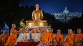 Perayaan Hari Raya Waisak 2569 BE  di Candi Borobudur, Senin (12/5/2025).