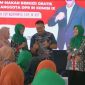 Anggota Komisi IX DPR RI, Edy Wuryanto (tengah), dalam sosialisasi program MBG bersama anggota Ikatan Bidan Indonesia di pendapa Kecamatan Kragan, Rembang, Selasa (14/5/2025).