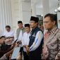 Menteri Sosial RI, Saifullah Yusuf (Gus Ipul), saat diwawancarai para awak media usai berdialog langsung dengan para pilar sosial Kabupaten Wonosobo, di Pendopo Selatan, Minggu (1/6/2025),