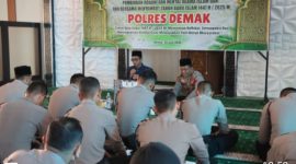 Polres Demak menggelar pengajian, pembinaan rohani dan mental, serta do'a bersama, di Masjid Uswatun Hasanah Mapolres Demak, Kamis (26/6/2025).