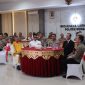 Kapolres Demak, AKBP Ari Cahya Nugraha (tengah) hadir langsung dalam acara do'a bersama lintas agama di Aula Wicaksana Laghawa, Senin (30/6/2025).