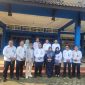 Kepala BNNP Jawa Tengah, Brigjen Pol Dr. H. Agus Rohmat, 
Kepala RRI Purwokerto, Siti Saraswulan dan Wakil Dekan Fakultas Hukum Universitas Muhammadiyah Purwokerto (UMP), Dr. Yusuf Saefudin, S.H., M.H., (tengah) foto bersama di depan Kantor RRI Purwokerto, Senin (21/7/2025).