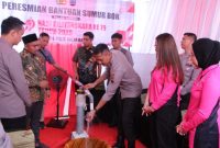 Kapolres Demak, AKBP Ari Cahya Nugraha meresmikan sumur bor di Dukuh Pongangan, Desa Purworejo, Kecamatan Bonang, Kabupaten Demak, Jumat (22/8/2025).