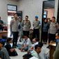 Sebanyak 58 orang, terdiri dari 6 warga dan 52 pelajar, yang diduga akan melakukan aksi demonstrasi di gedung DPRD Kabupaten Demak diamankan pihak Kepolisian pada Selasa (2/9). 