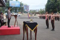 Kapolres Purbalingga, AKBP Achmad Akbar, pimpin Sertijab Ketua Saka Bhayangkara di halaman Mapolres Purbalingga, Jumat (10/10/2025).
