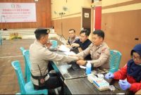 Kegiatan donor darah peringati Hari Jadi Humas Polri ke 74, di Gedung Serbaguna Polres Wonosobo, Rabu (22/10/2025).